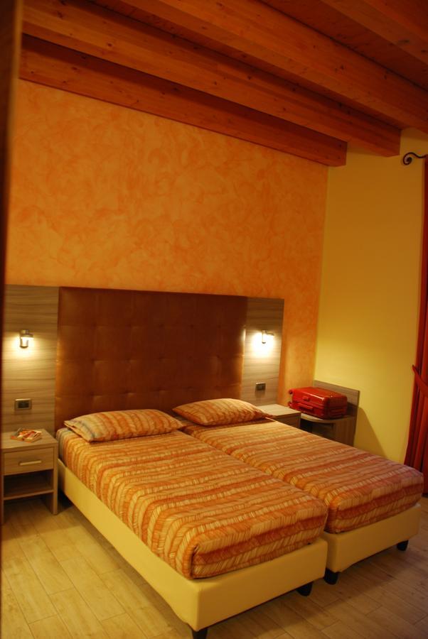 Agriturismo Le Risaie Базильо Екстериор снимка